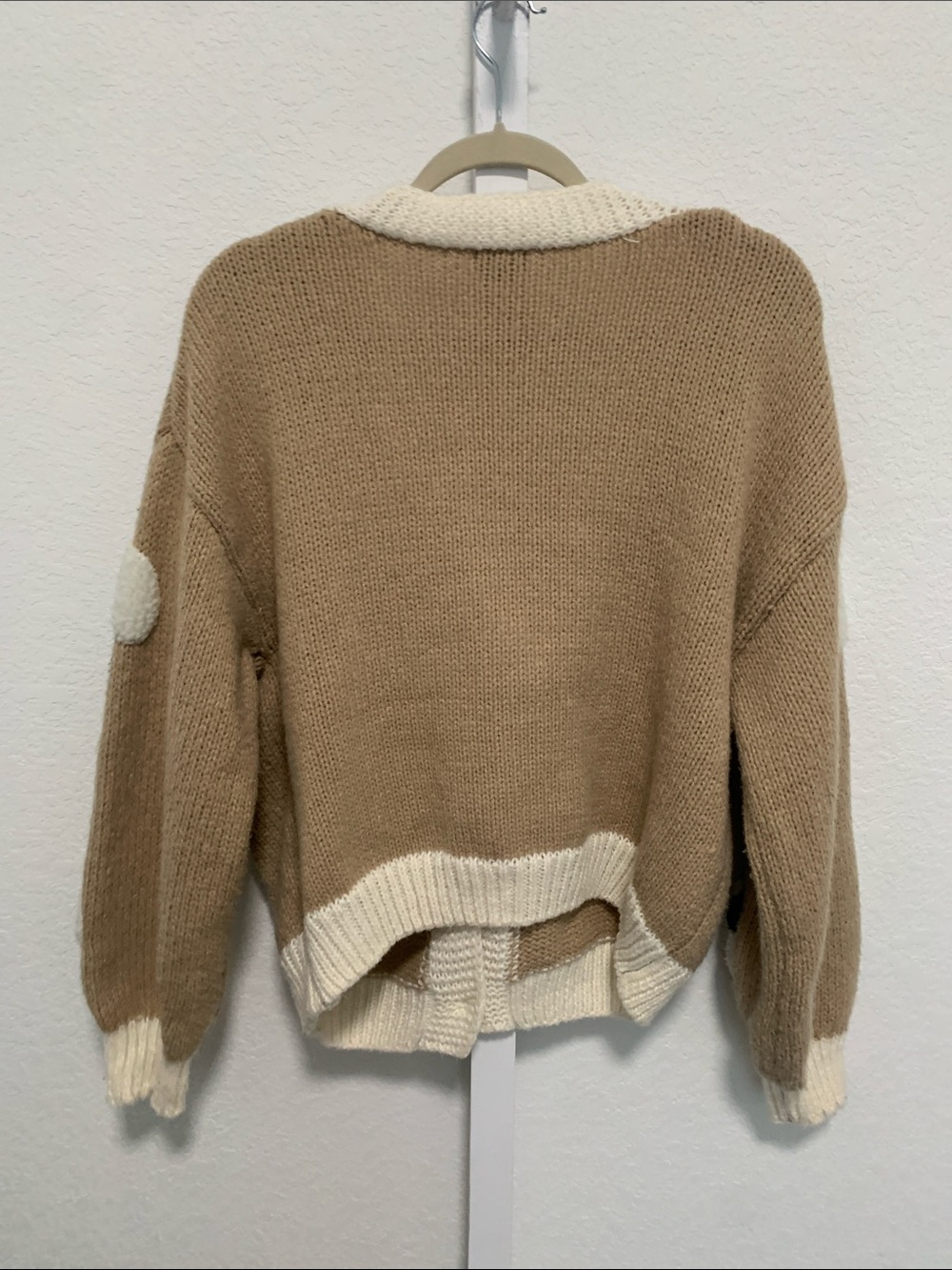 debut Beige Sheep Appliqué V-Neck Cardigan Sweater with Cream Trim - Picture 5 of 7